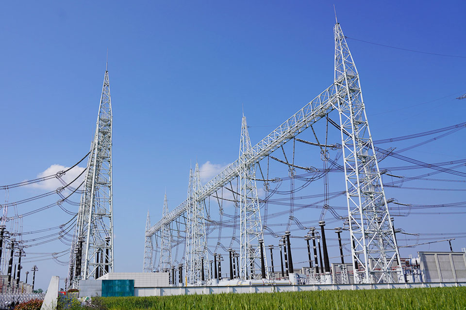 220kv變電所構(gòu)、支架